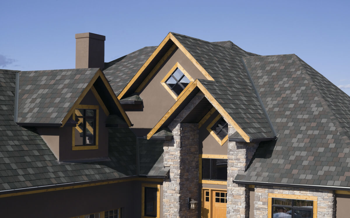 Casa con tejas Royal Granite - Crowne  Slate