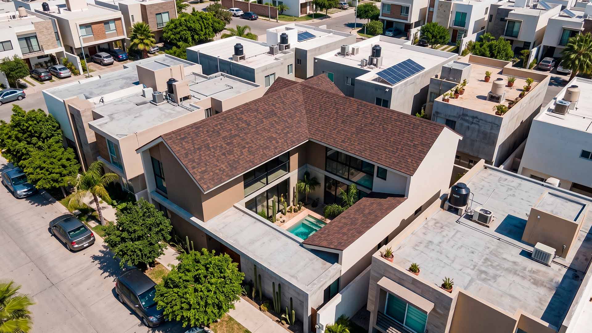 Tejas asfálticas canadienses instaladas en una casa en México