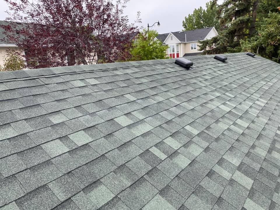 Dynasty Emerald Green - Instalación en techo